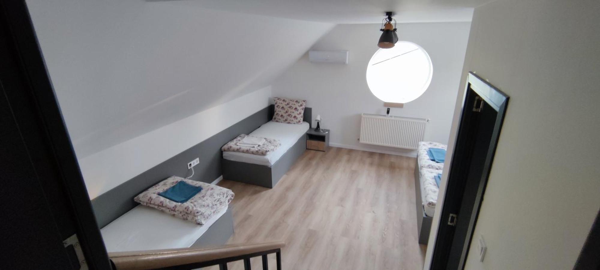 Village Garden Family Guest House Tiszakanyár Δωμάτιο φωτογραφία